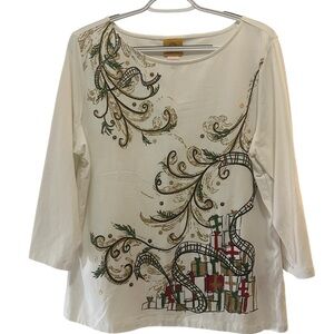 Ruby Rd. Off white and Green Artistic Long Sleeve Top